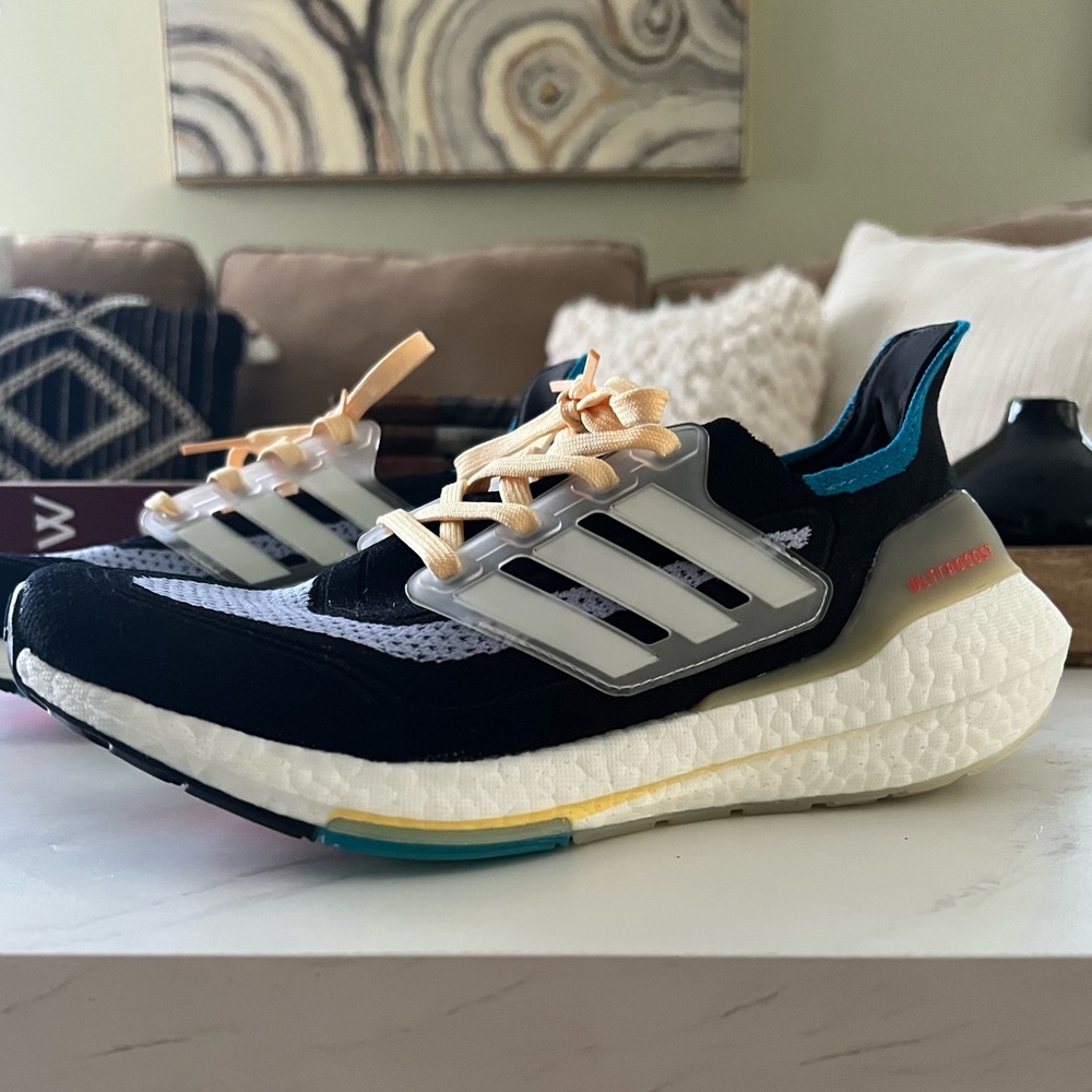 Excellent Condition Women’s Adidas Ultraboost